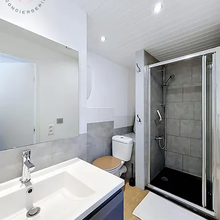 Le Exception - Centre & Balcon 아파트